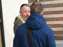 «Жестокая месть» украинского блогера вылилась в детсадовский плевок в ведущего