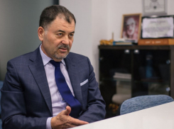 Шалару предложил арестовывать священников за «подрывную деятельность»