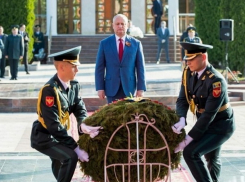 Додон позвал всех на Марш 9 мая праздновать День Победы