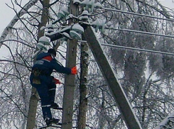 Снегопады в Молдове обернулись массовым отключением света и задержкой самолетов