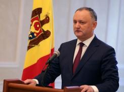 До начала марта Додон инициирует изменение Конституции: президент хочет добиться роспуска парламента и проведения досрочных выборов  