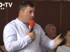 Источник: Мужчине уничтожили бизнес за неудобный вопрос Санду