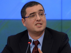 С минуты на минуту Усатый может «заработать дело» в России по серьезной статье