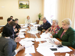 Парламент инициировал пересмотр тарифов на медуслуги