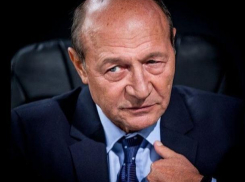 Бэсеску снова нагоняет панику - экс-президент Румынии заявил, что РФ готовит вторжение в ЕС через дельту Дуная