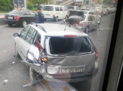 Утреннюю аварию на Виадуке заснял видеорегистратор