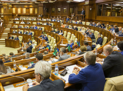 Разрешить телеведущим говорить не «Кишинэу», а «Кишинев» предложили социалисты