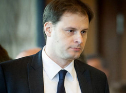 Кириллу Лучинскому придется еще месяц провести под домашним арестом