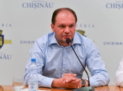 Примар Кишинева призвал прокуратуру проверить маршрутчиков