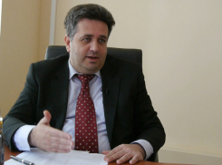 Программа правительства есть, финансового покрытия нет - эксперт 
