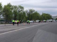 На въезде в Кишинев масштабная проверка: полицейские останавливают всех водителей