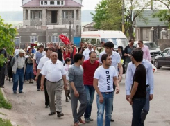 Сорокские цыгане затмили всех и вся по убранству и роскоши поминальных столов