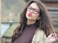 Клеопатра Стратан трогательно поздравила свою маму