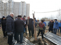 Конфликт застройщика и жильцов на Дога 32/2 рассмотрят в рамках специальной комиссии Мунсовета 