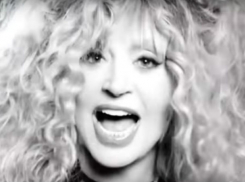 «Скандалом пахнет»: Аллу Пугачеву после новогоднего огонька уличили в «стопроцентном плагиате»