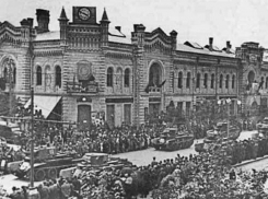 Вечная слава советскому воину-победителю: Додон поздравил с Днем освобождения Молдовы