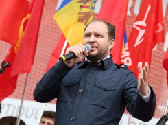 Ион Чебан: Первомай - праздник тех, кто меняет подгузники нынешней власти