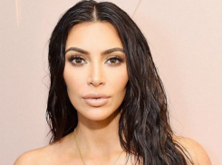 Знойная красотка Ким Кардашьян перевоплотилась в секс-символ прошлого столетия