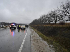 В аварии у Пересечина погиб человек, еще двое в больнице