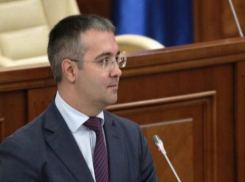 Медики считают, что Сырбу нечего делать в больнице, демократ хочет полежать там ещё несколько дней