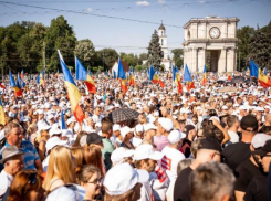 Масштабный протест в столице! Более 40 тысяч человек собрались на ПВНС в рамках протеста против власти