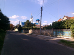 В Парканах убит мужчина и изнасилована женщина