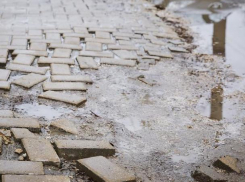 90% дворов выглядят как после бомбежки, - Руслан Кодряну о жилых дворах столицы