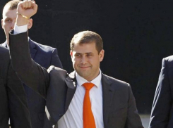 Шор готов рассказать парламенту о краже миллиарда