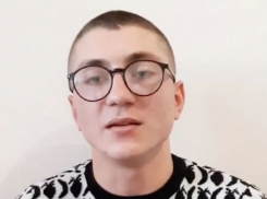 Солдат-срочник признался, что он гей, и сбежал из армии