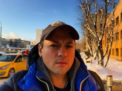 «Баба слетела с катушек»: знаменитый актер из Кишинева оскорбил Бузову из-за связи с самым красивым преступником в мире