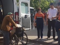 Окровавленную женщину-попрошайку без сознания обнаружили в центре Кишинева