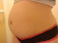 Беременность румынки после секса с отцом оказалась причиной его самоубийства