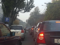 Эмоциональный житель Кишинева возмутился поведением «бьющих по тормозам» на Виадуке водителей