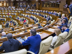 В парламенте ответили, зачем депутатам дорогие планшеты