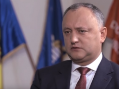 Додон: Хочу укрепить в Молдове патриотизм и государственность, как это сделал Путин в России 