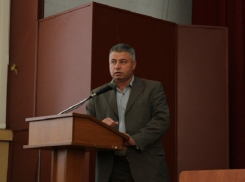 Фракция ЛП в парламенте лишилась еще одного депутата