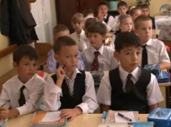 В погоне за деньгами кишиневские лицеи сформировали классы по 50 человек