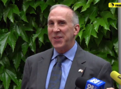 Радостный посол США гордо открыл одиозный фестиваль секс-меньшинств в Кишиневе