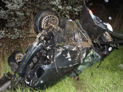 Смертельное ДТП с жуткими переворотами иномарки произошло в Кантемирском районе