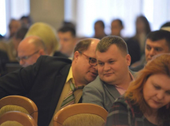 Исключенный из ПСРМ Олег Онищенко вновь проголосовал с либералами за незаконный проект