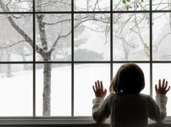 9 школ и 25 детских садов республики закрыты в связи с непогодой 