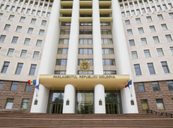 Сколько денег пожертвовали политические партии на борьбу с коронавирусом? ПСРМ в лидерах 