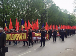 LIVE! В пяти городах РМ проходят марши за Молдову 