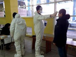 Мужчина купил отрицательный тест на коронавирус, чтобы не сидеть на карантине