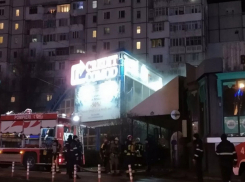 Пожар в Кишиневе - горит кафе на Чеканах