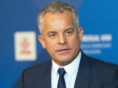 Новак - об активности депутатов Плахотнюка и Шора: Они и страну подожгут, лишь бы сохранить украденные миллиарды и аэропорт