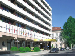 Отель, контролируемый Плахотнюком, будет принимать делегации для ЦИК