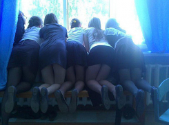 11-летняя школьница выпрыгнула со второго этажа, сбегая с уроков в Кишиневе 