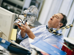 Врачи запретили молдаванам работать в помещениях, где жарче 28 градусов 