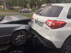 Три столкнувшихся автомобиля парализовали движение из аэропорта в Кишинев